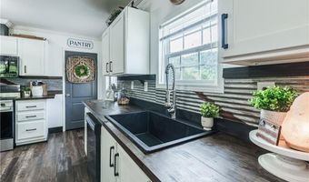 368 Valley End Rd, Ararat, VA 24053