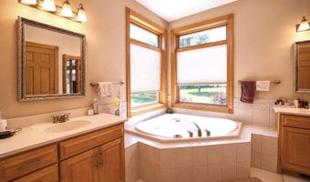 1507 18th Ave SW, Austin, MN 55912