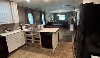 3912 CROSS St, Anniston, AL 36201