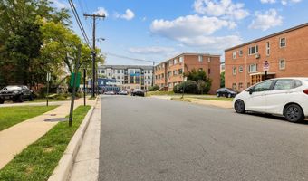 1510 12TH St N Ph5, Arlington, VA 22209