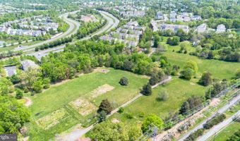 43537 GRAVES Ln, Ashburn, VA 20147