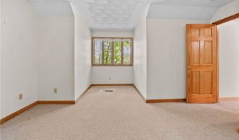 157 Sandy Point Dr, Amboy, NY 13028