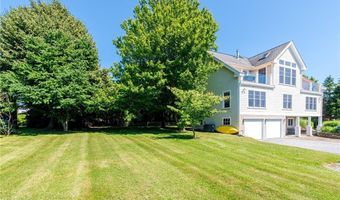 30 Bonnet View Dr, Jamestown, RI 02835
