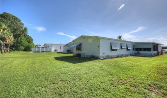 1014 Sebastian Rd, Barefoot Bay, FL 32976