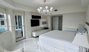 20000 E Country Club Dr 1207, Aventura, FL 33180