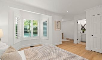 28925 Medea Mesa Rd, Agoura Hills, CA 91301