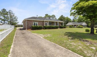 2004 Medfield Dr, Camden, SC 29020