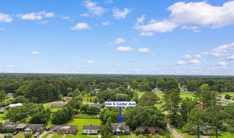 404 S Cedar Ave, Andrews, SC 29510