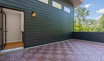 88 MALLARD Dr, Basye, VA 22810