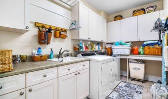 7304 Bouldercrest Ct, Apex, NC 27539