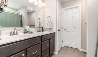 859 Birch Creek Dr, Alexandria, KY 41001