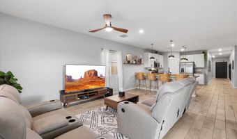 898 E DIAMOND Dr, Casa Grande, AZ 85122
