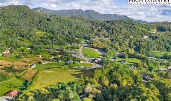 102 Hemlock Hill Dr Unit C, Banner Elk, NC 28604