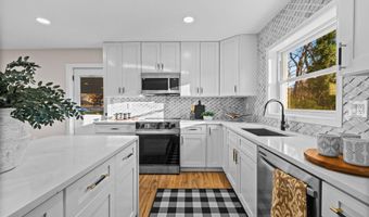 4405 LAUREL Rd, Alexandria, VA 22309