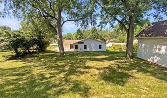 248 Ramsey Ln, Ballwin, MO 63021