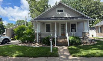 917 9th St, Aurora, NE 68818