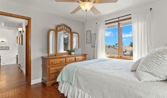 9642 W 69th Pl, Arvada, CO 80004