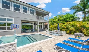 832 MANNS HARBOR Dr, Apollo Beach, FL 33572