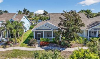 5610 GOLDEN ISLES Dr, Apollo Beach, FL 33572
