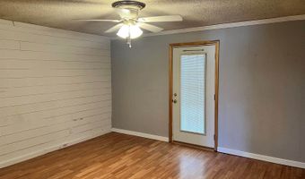1946 Welcome Valley Rd, Benton, TN 37307