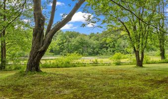 12 Howard Rd, Cumberland, RI 02864