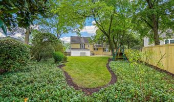 8524 DOTER Dr, Alexandria, VA 22308