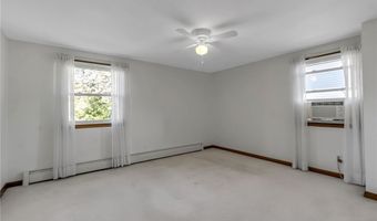 147 Sagewood Ter, Amherst, NY 14221