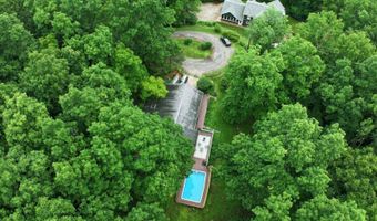 6605 Jeff, Athens, OH 45701