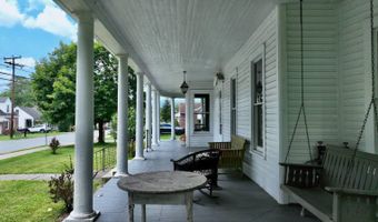 192 Clay St, Alderson, WV 24910