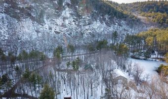 5 Wildflower Ln, Bartlett, NH 03812
