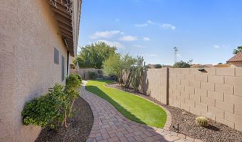 2345 W SHAWNEE Dr, Chandler, AZ 85224
