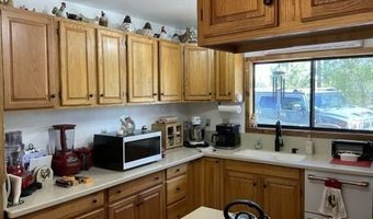 134 Applegate Trl, Alturas, CA 96101