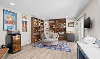 18385 SW DIVISION St, Beaverton, OR 97078