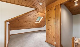 1438 State Highway 102, Bar Harbor, ME 04609