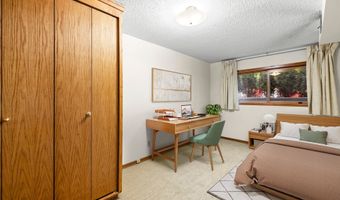 9355 SW JAMIESON Rd, Beaverton, OR 97005