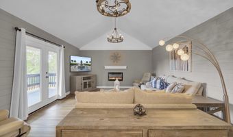 108 Mourning Dove Dr, Bonneau, SC 29431