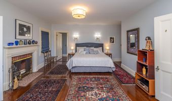 18 Bayside Dr, Belfast, ME 04915