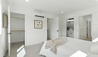 6888 SE Lamphier St, Milwaukie, OR 97222