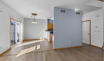 6524 154th St W 107, Apple Valley, MN 55124
