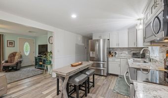 7 Clark St, Belmont, NH 03220