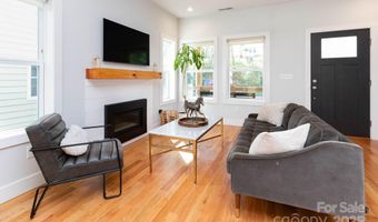 27 Ruslan Dr, Asheville, NC 28806