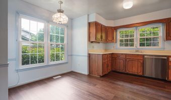 3502 LAUNCELOT Way, Annandale, VA 22003