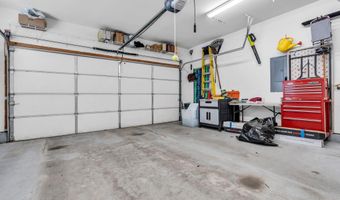 4 Faulkners Pl, Barnegat, NJ 08005