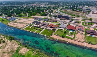 1709 W Riverside Dr, Carlsbad, NM 88220