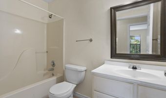 324 Haise St, Biloxi, MS 39530