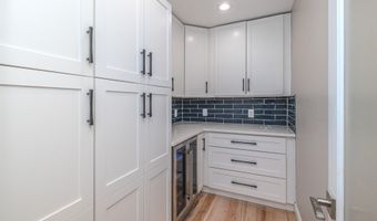 5120 Hensley Dr, Ann Arbor, MI 48103
