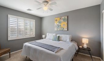 1608 W KURALT Dr, Anthem, AZ 85086