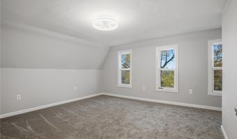 949 E 6th St, Ashtabula, OH 44004