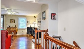 200 Heroux Blvd 805, Cumberland, RI 02864