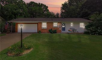 1015 Lowell Dr, Apple Valley, MN 55124